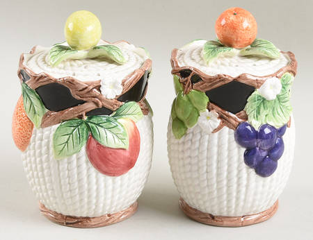 Mediterranean Fruit Salt & Pepper Set