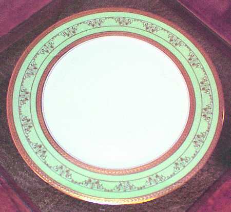 FUR36 Dinner Plate