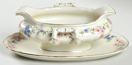 Florina Gravy Boat with Attached Underplate by Franconia-Krautheim & Adelburg