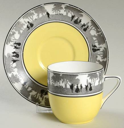 FOL26 Flat Cup & Saucer Set