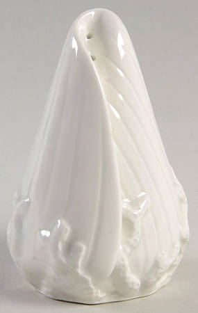 Coral Shells Figural Salt Shaker