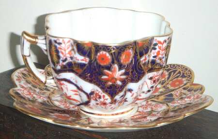 6075 Footed Cup & Saucer Set