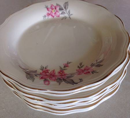 Azalea Salad Plate