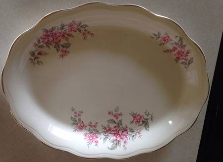 Azalea 13" Oval Serving Platter