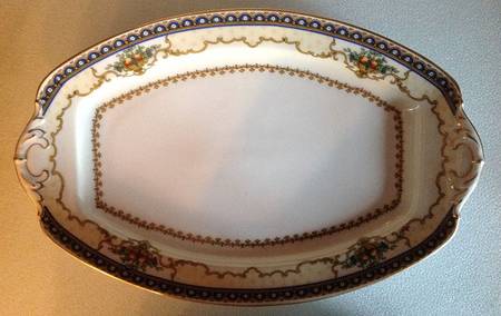 FUR47 10" Oval Serving Platter