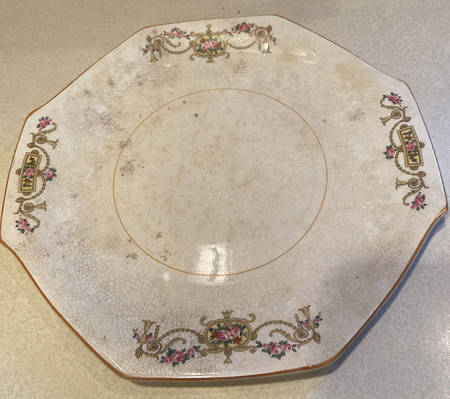 FHI1 Cake Plate
