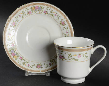 Bellini Footed Cup & Saucer Set