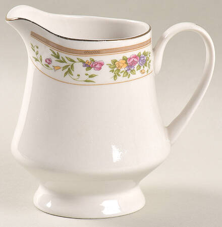 Bellini Creamer by Farberware