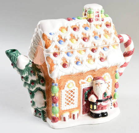Gingerbread House Teapot & Lid