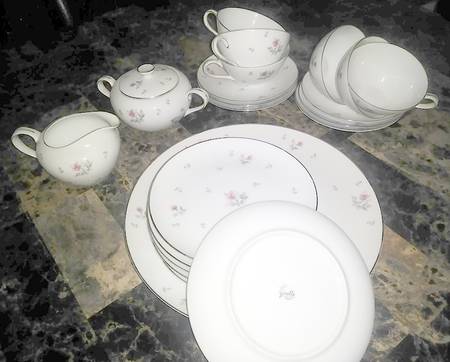 Yvette by Fine China of Japan