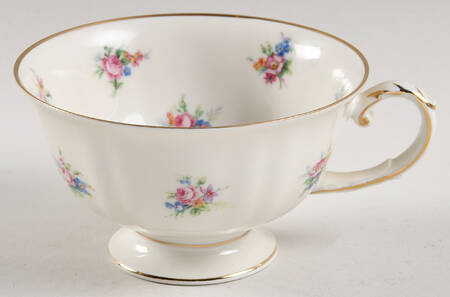 8412 (Scalloped) Footed Cup