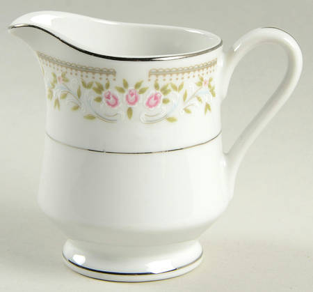 Elegance Creamer