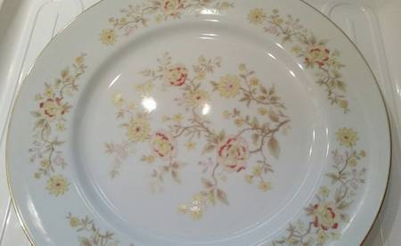 Orient by Fine China of Japan