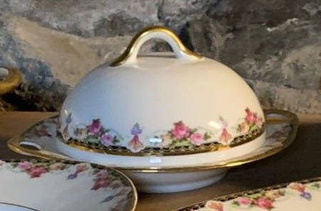 02572 Round Covered Butter