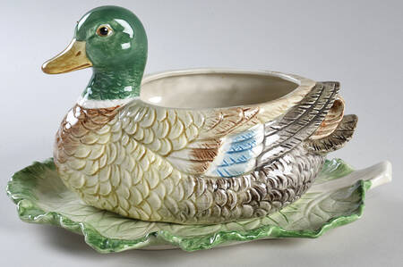 Autumn Leaves Sauce Boat & Underplate