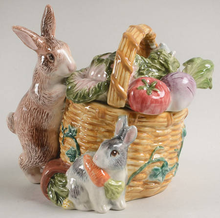 English Garden Bunnies Sugar Bowl & Lid W/Spoon