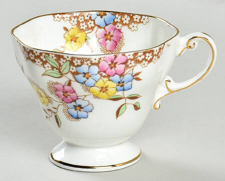 3702 Flat Cup