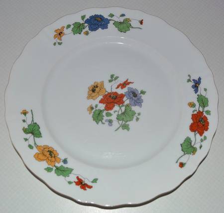 FUR61 Dinner Plate