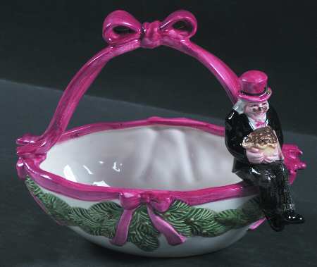 Christmas Carol 7" Handled Basket