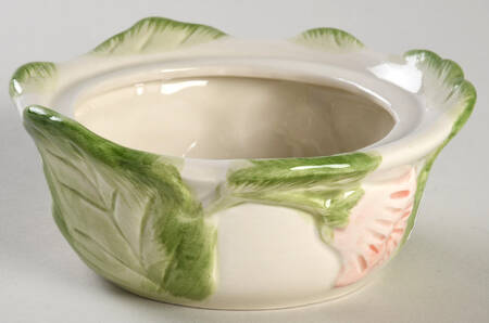 Hummingbird (Sculpted) Round Box No Lid