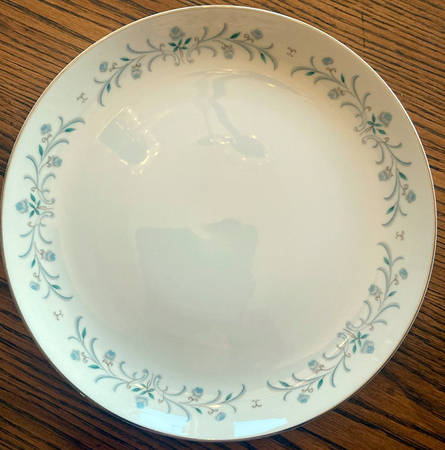 Delfina by Fine China of Japan