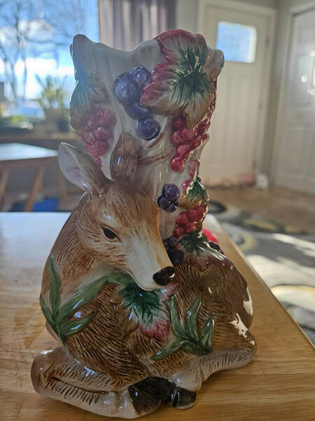 Nature'S Treasures 6" Vase