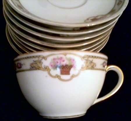 17614 Flat Cup & Saucer Set