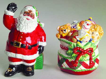 Remembering Santa Salt & Pepper Set