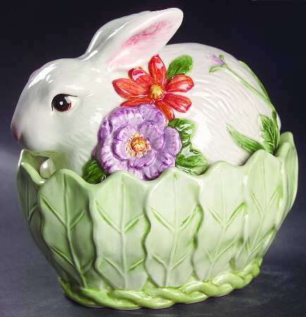 Fauna And Flora Bunny Box & Lid