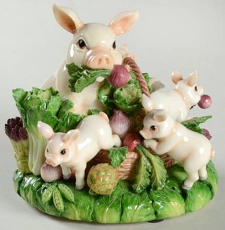 French Market Musical Figurine