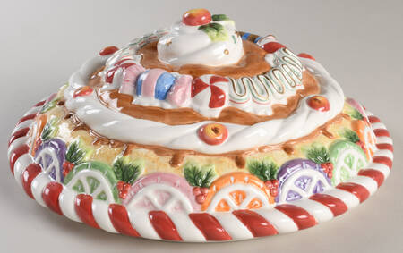 Nutcracker Sweets (Intro 2002) Ceramic Lid for Pie Plate