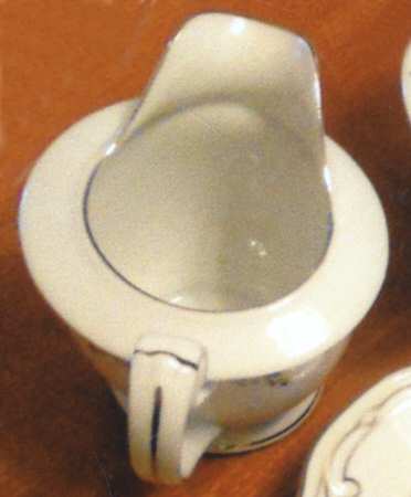 FUK44 Creamer