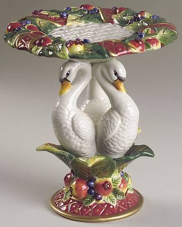 Holiday Swan 7" Pillar Candleholder