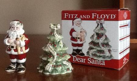 Deer Santa Salt & Pepper Set
