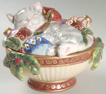 Kristmas Kitty Round Box & Lid