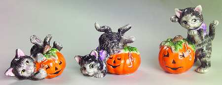 Halloween Kitty Set of 3 Figurine Set