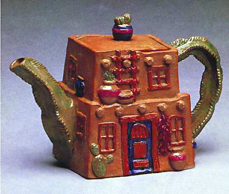 Santa Fe Figural Teapot & Lid