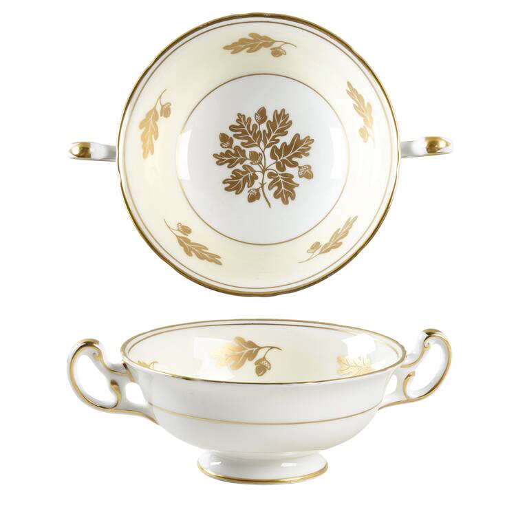 Acorn Footed Cream Soup Bowl