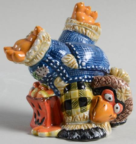 Scary Crow Tumbling Crow Figurine on Head