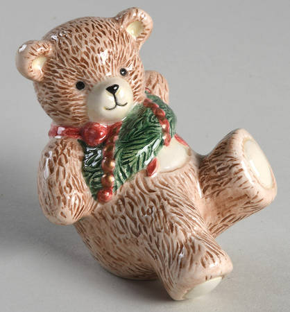 Toy Wreath Figurine