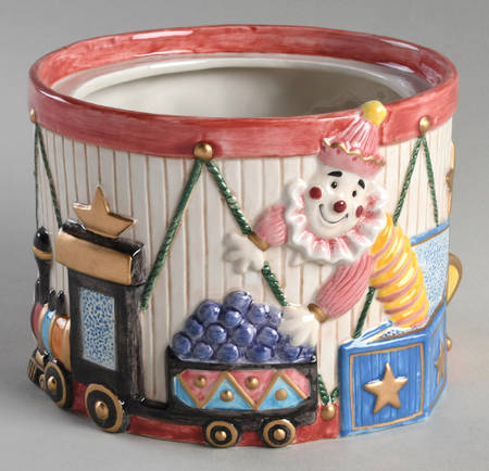 Toy Wreath Cookie Jar No Lid