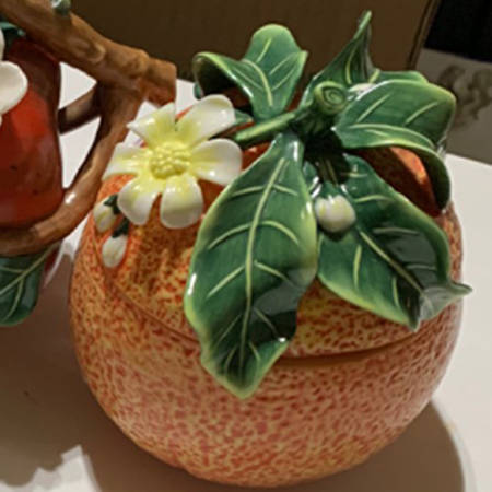 Jardin Potagere 4" Round Box & Lid