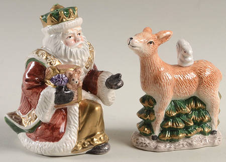 King Wenceslas Salt & Pepper Set