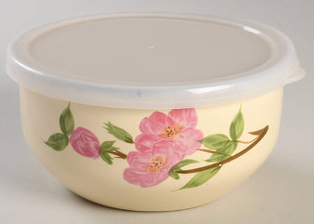 Desert Rose (China) 5 3/4" Metal Bowl & Plastic Lid