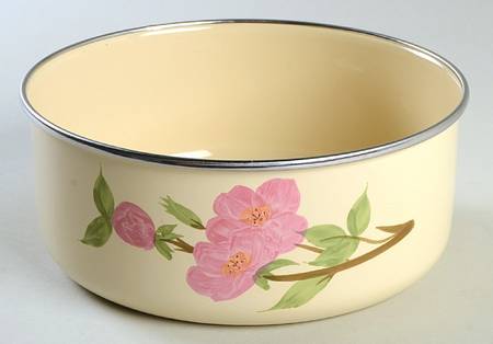 Desert Rose (China) 7 1/4" Metal Bowl