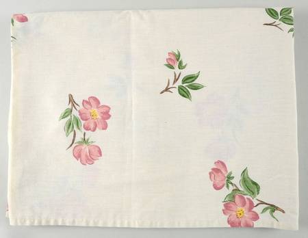 Desert Rose (China) 48" X 66" Rectangular Tablecloth