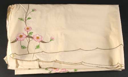 Desert Rose (China) 64" X 84" Oblong Tablecloth