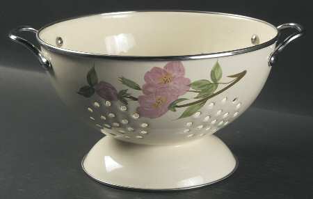Desert Rose (China) 3 Quart Metal Colander