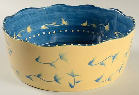 French Country 9" Round Vegetable Bowl