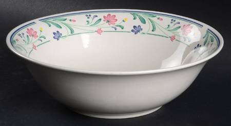Brandywine (Cream Background) 9" Round Vegetable Bowl